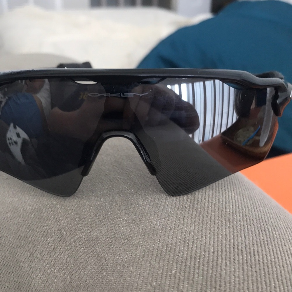 Oakley radar